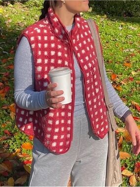 Women’s Checkered Sherpa Fleece Vest
